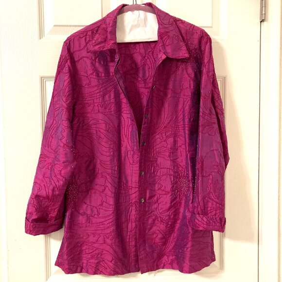 Excellent Condition, Chico's SZ 1, 100% Silk embroidered beaded Top, Fuschia - Picture 1 of 6